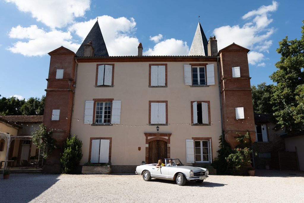 Cocktail de mariage dans le parc du Château de Riveneuve