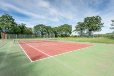 Tennis du Château de Coislin - à louer pour vacances ou week-end 