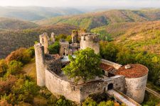 Château de Roussillon