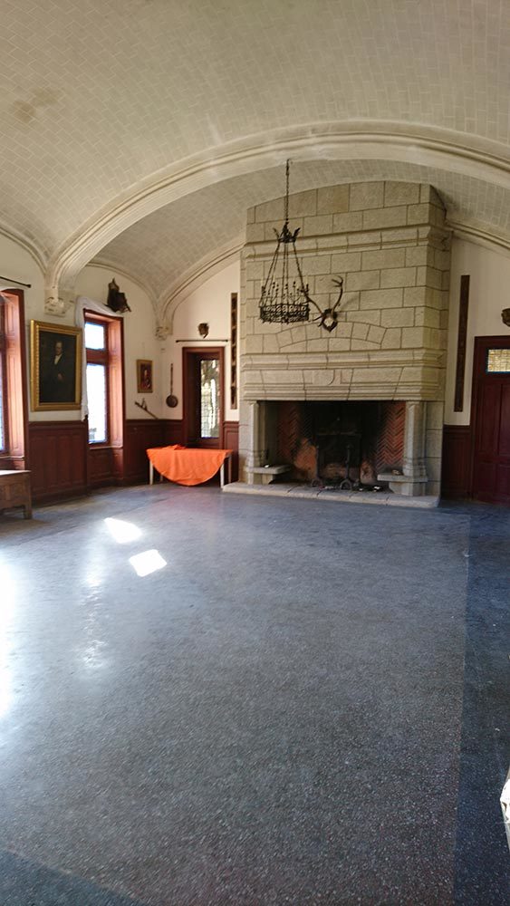 Les salons et salles de réception du Château de Coislin