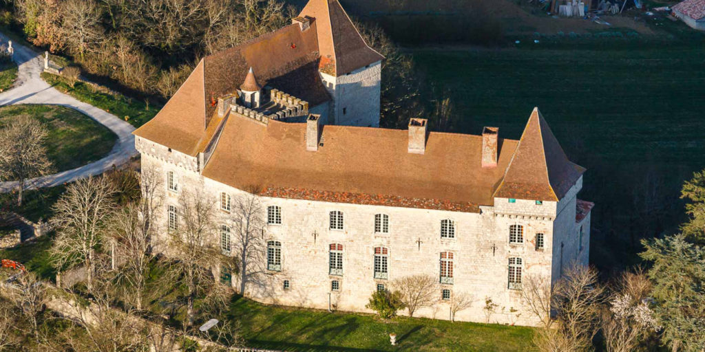 vue aerienne chateau de goudourville