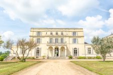 La façade du château de Bellay