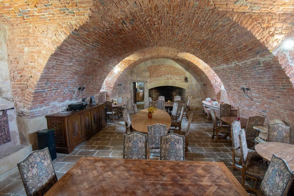 Dining Room - Château de Goudourville