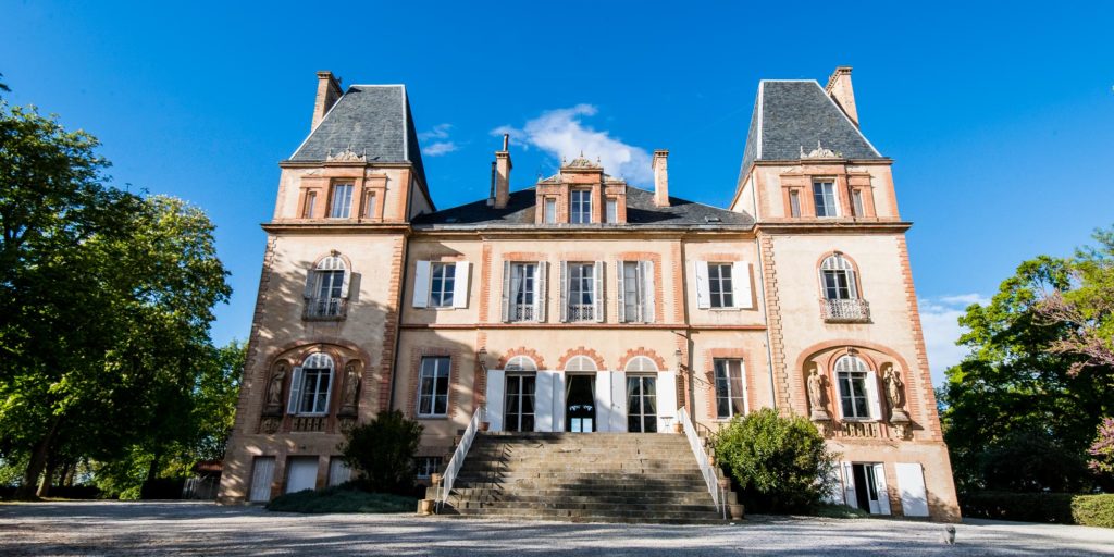 Votre Château De Famille / Château Des Gaudras