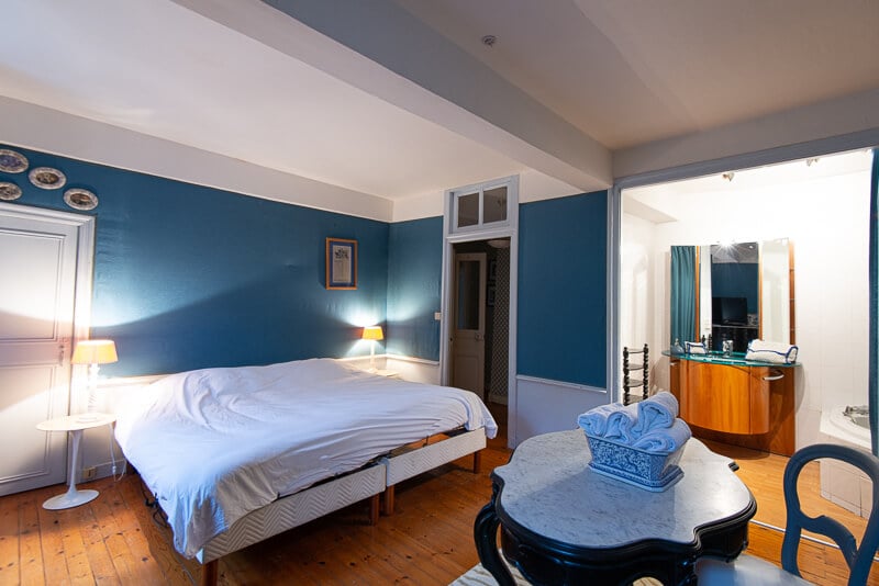 Chambre Bleue Master Room
