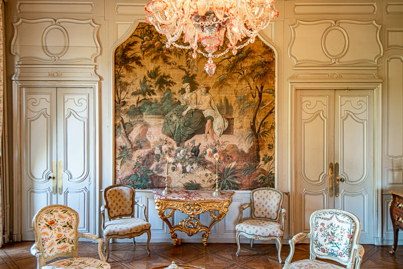 The Living Room - Château de Sédaiges