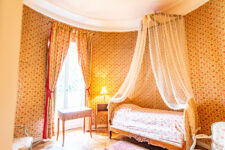 Bedroom of Château de Sédaiges