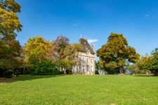 The private park of Château du Trioulou