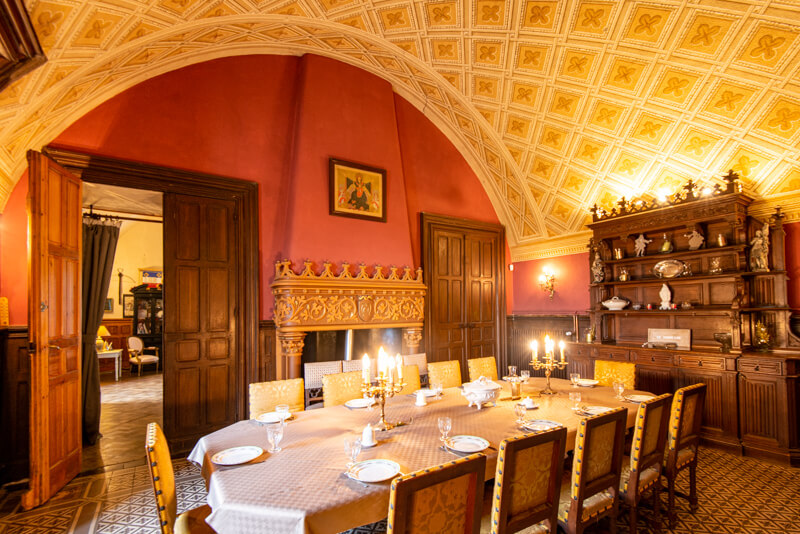 Dining Room - Château du Trioulou