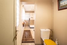 Cottage - Bathroom