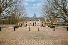 Château de La Ménaudière - The estate in Spring