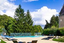 Château de La Ménaudière - The pool in summer