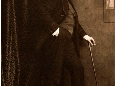 Portrait de Sacha Guitry (1885-1957), acteur et auteur dramatique