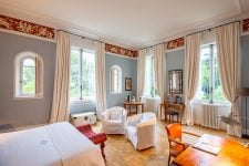 Bedroom in the château de Rocabella