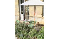 Petit déjeuner sur la terrasse du Château Amore