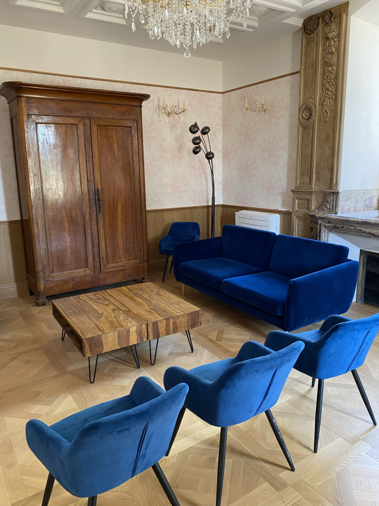 Location château de Carqueiranne en Provence, réception jusqu'à 200 invités, hébergement 50 personnes
