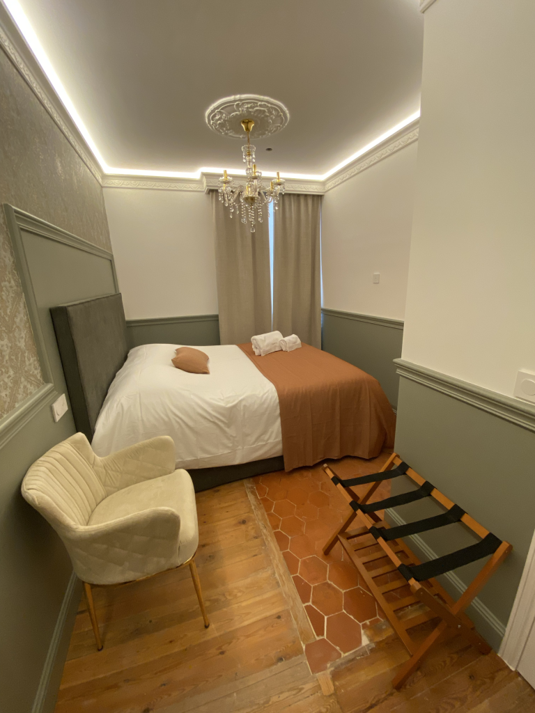 Location château de Carqueiranne en Provence, réception jusqu'à 200 invités, hébergement 50 personnes